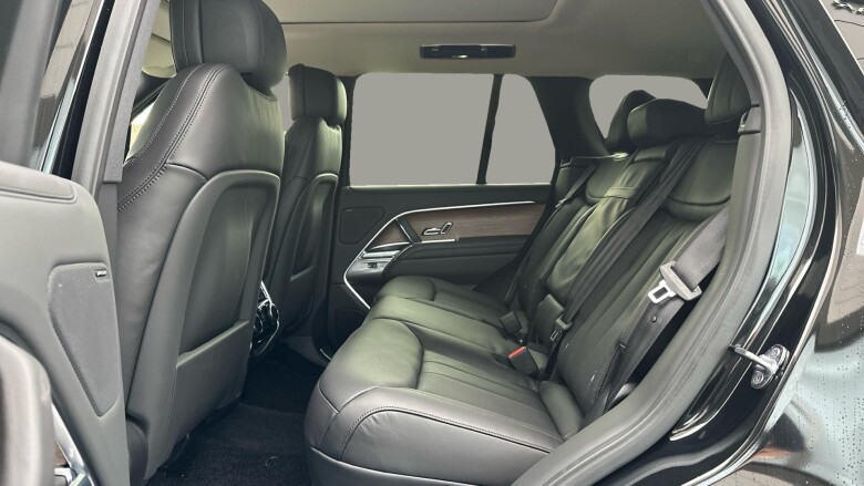 Land Rover Range Rover 3.0 P460e SE 4dr Auto Estate